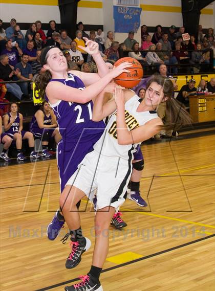 Thumbnail 3 in Fairview vs. Holden photogallery.