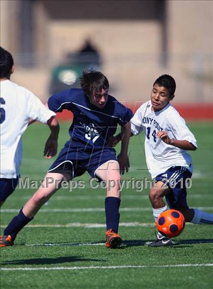 Thumbnail 2 in Stony Point vs McNeil photogallery.