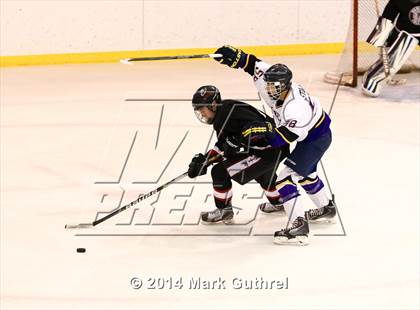 Thumbnail 1 in Rockwood Summit vs. Eureka photogallery.