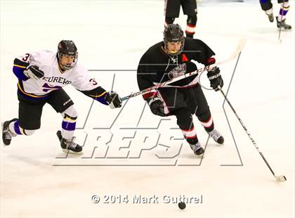 Thumbnail 2 in Rockwood Summit vs. Eureka photogallery.