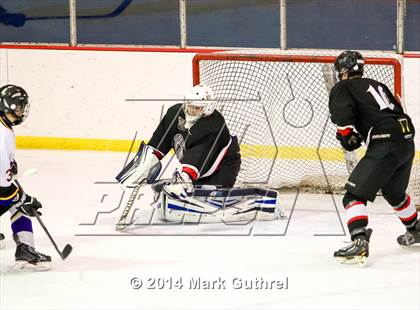 Thumbnail 1 in Rockwood Summit vs. Eureka photogallery.