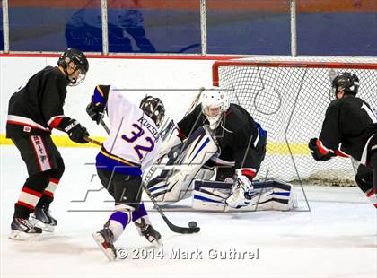 Thumbnail 2 in Rockwood Summit vs. Eureka photogallery.