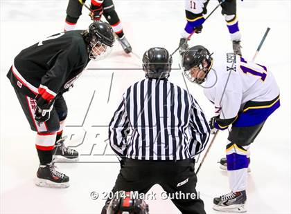 Thumbnail 2 in Rockwood Summit vs. Eureka photogallery.
