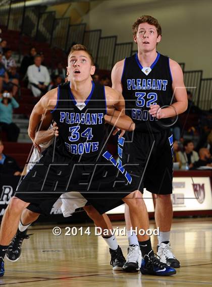Thumbnail 2 in Capistrano Valley vs. Pleasant Grove (MaxPreps Holiday Classic) photogallery.
