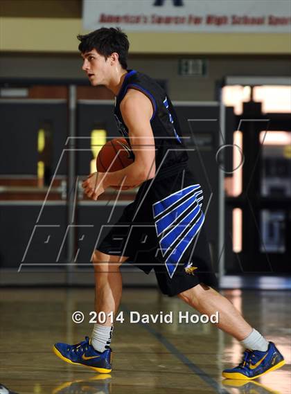 Thumbnail 3 in Capistrano Valley vs. Pleasant Grove (MaxPreps Holiday Classic) photogallery.