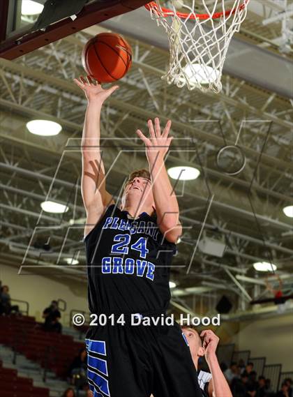 Thumbnail 2 in Capistrano Valley vs. Pleasant Grove (MaxPreps Holiday Classic) photogallery.