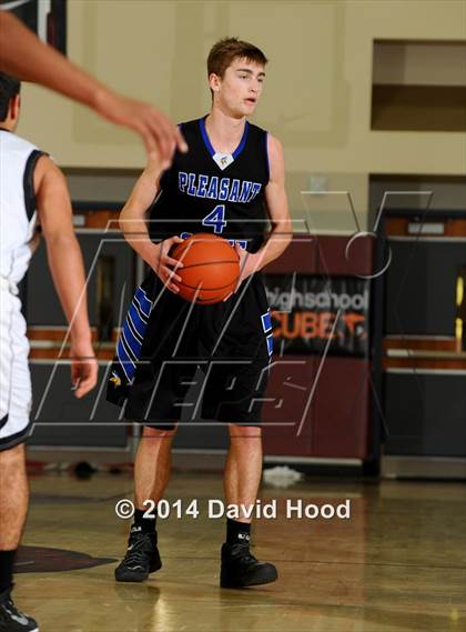 Thumbnail 2 in Capistrano Valley vs. Pleasant Grove (MaxPreps Holiday Classic) photogallery.