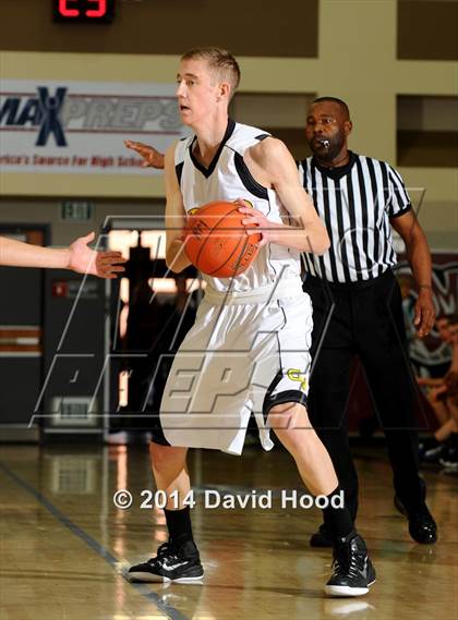 Thumbnail 2 in Capistrano Valley vs. Pleasant Grove (MaxPreps Holiday Classic) photogallery.