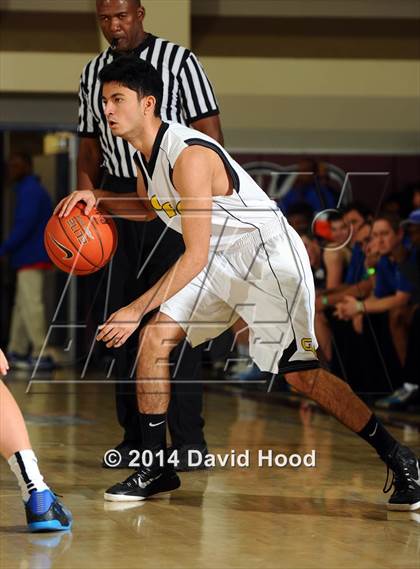 Thumbnail 3 in Capistrano Valley vs. Pleasant Grove (MaxPreps Holiday Classic) photogallery.
