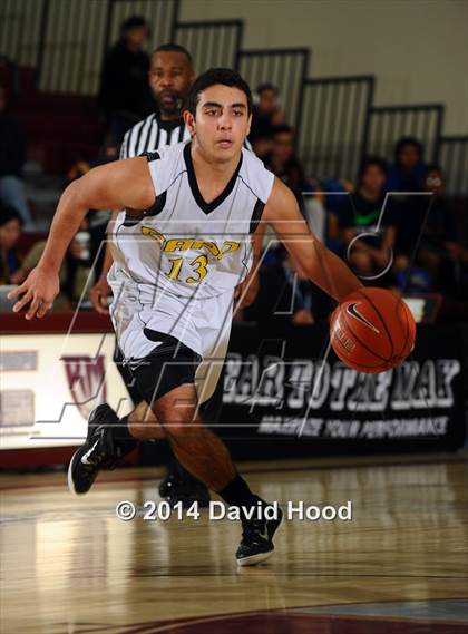 Thumbnail 2 in Capistrano Valley vs. Pleasant Grove (MaxPreps Holiday Classic) photogallery.