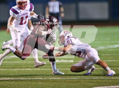 Thumbnail 2 in Parkview Baptist vs De La Salle (LHSAA Division II Semifinal) photogallery.
