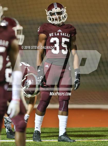 Thumbnail 1 in Parkview Baptist vs De La Salle (LHSAA Division II Semifinal) photogallery.