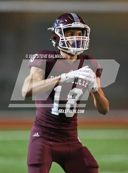 Thumbnail 3 in Parkview Baptist vs De La Salle (LHSAA Division II Semifinal) photogallery.