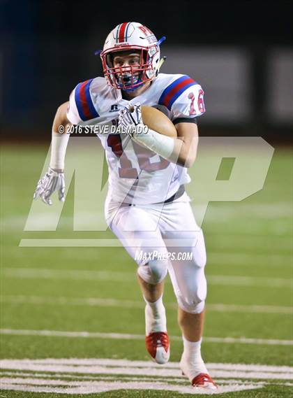 Thumbnail 3 in Parkview Baptist vs De La Salle (LHSAA Division II Semifinal) photogallery.