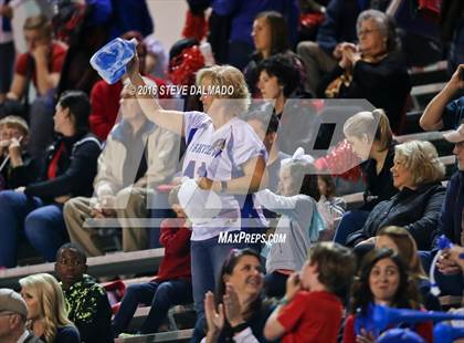 Thumbnail 2 in Parkview Baptist vs De La Salle (LHSAA Division II Semifinal) photogallery.