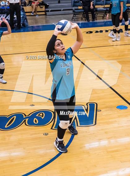 Thumbnail 1 in 'Iolani vs. Kapolei (HHSAA Division 1 Quarterfinal) photogallery.
