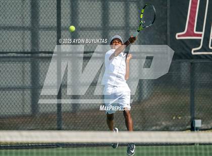 Thumbnail 3 in Highland Park vs Centennial (UIL Regional Quarterfinals) photogallery.