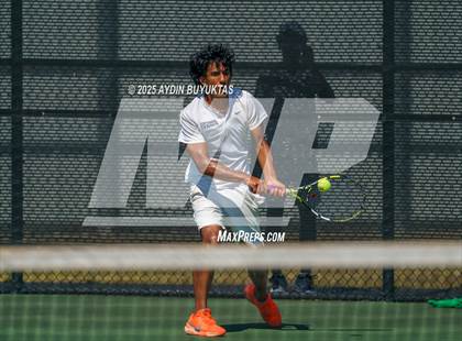 Thumbnail 3 in Highland Park vs Centennial (UIL Regional Quarterfinals) photogallery.