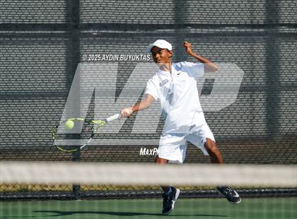Thumbnail 2 in Highland Park vs Centennial (UIL Regional Quarterfinals) photogallery.