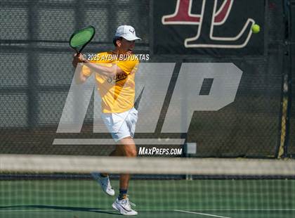 Thumbnail 3 in Highland Park vs Centennial (UIL Regional Quarterfinals) photogallery.