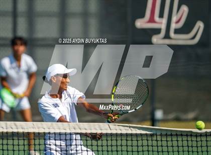 Thumbnail 3 in Highland Park vs Centennial (UIL Regional Quarterfinals) photogallery.