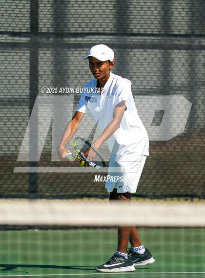 Thumbnail 1 in Highland Park vs Centennial (UIL Regional Quarterfinals) photogallery.
