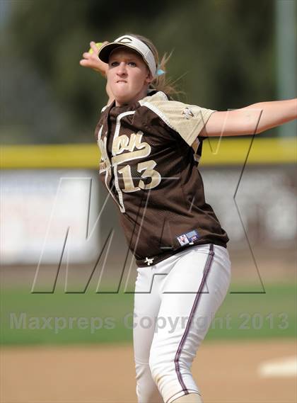 Thumbnail 1 in Esperanza @ Canyon photogallery.
