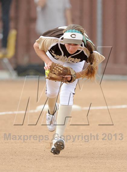 Thumbnail 1 in Esperanza @ Canyon photogallery.