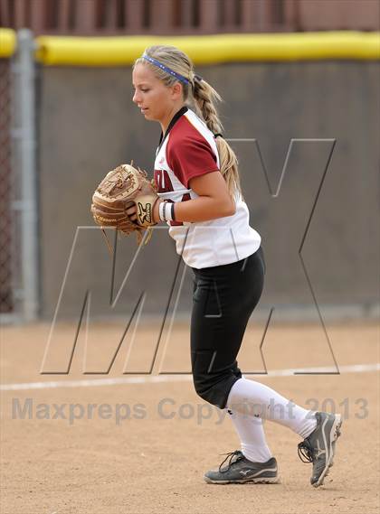 Thumbnail 1 in Esperanza @ Canyon photogallery.