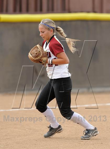 Thumbnail 3 in Esperanza @ Canyon photogallery.