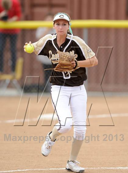 Thumbnail 1 in Esperanza @ Canyon photogallery.