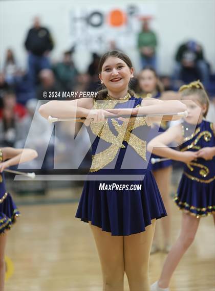 Thumbnail 1 in Laurel @ Shenango photogallery.