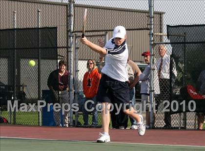 Thumbnail 2 in Belvidere North vs Harlem photogallery.