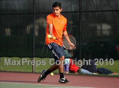 Thumbnail 3 in Belvidere North vs Harlem photogallery.
