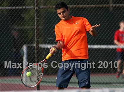 Thumbnail 3 in Belvidere North vs Harlem photogallery.