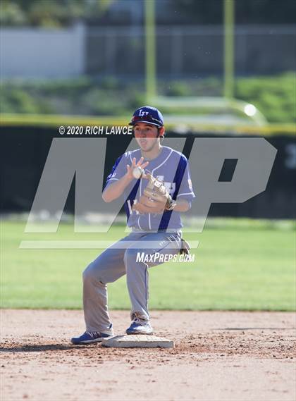 Thumbnail 1 in La Habra @ Canyon photogallery.
