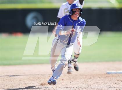 Thumbnail 2 in La Habra @ Canyon photogallery.