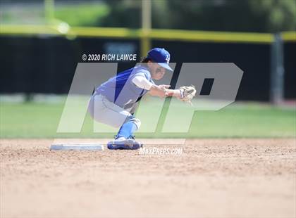Thumbnail 1 in La Habra @ Canyon photogallery.