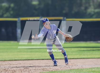 Thumbnail 3 in La Habra @ Canyon photogallery.