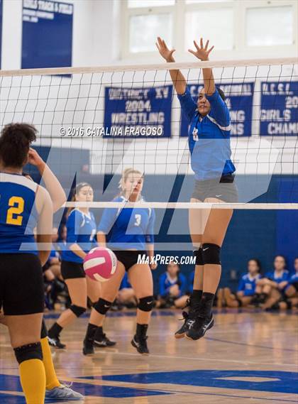 Thumbnail 3 in Paterson Catholic @ Wood-Ridge photogallery.