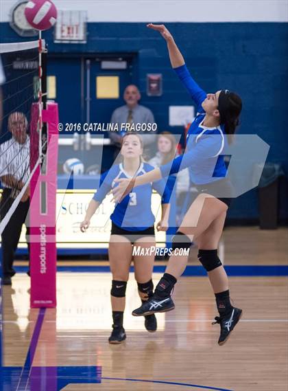 Thumbnail 2 in Paterson Catholic @ Wood-Ridge photogallery.