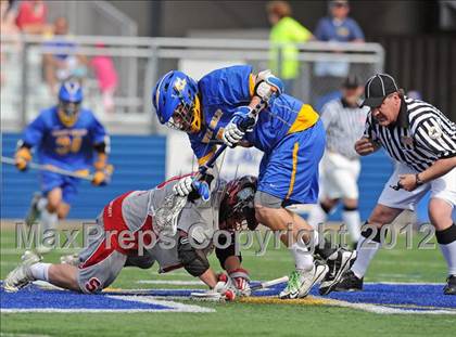 Thumbnail 2 in West Islip vs Syosset (NYSPHSAA Class A Regional Final) photogallery.