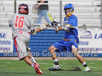 Thumbnail 2 in West Islip vs Syosset (NYSPHSAA Class A Regional Final) photogallery.
