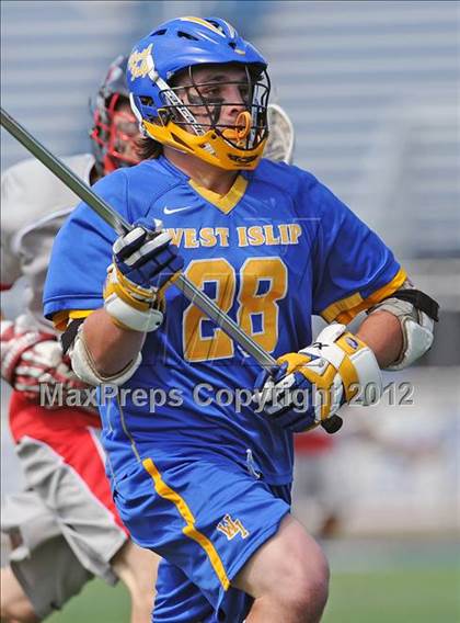 Thumbnail 2 in West Islip vs Syosset (NYSPHSAA Class A Regional Final) photogallery.