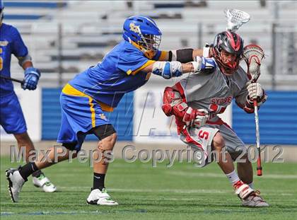 Thumbnail 3 in West Islip vs Syosset (NYSPHSAA Class A Regional Final) photogallery.