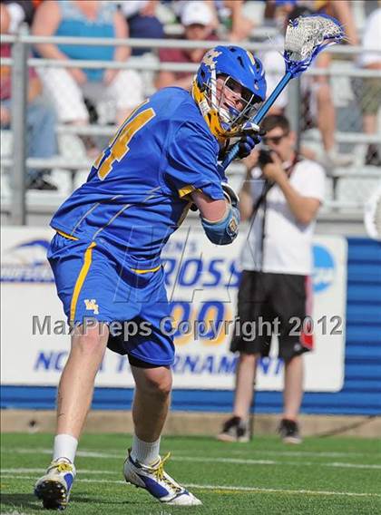 Thumbnail 3 in West Islip vs Syosset (NYSPHSAA Class A Regional Final) photogallery.