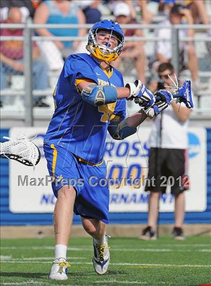 Thumbnail 1 in West Islip vs Syosset (NYSPHSAA Class A Regional Final) photogallery.