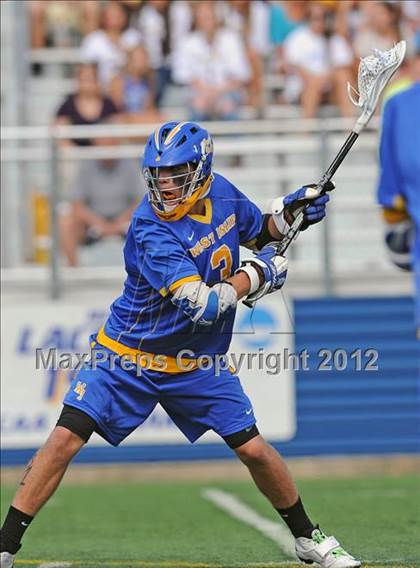 Thumbnail 3 in West Islip vs Syosset (NYSPHSAA Class A Regional Final) photogallery.