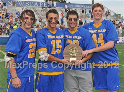 Thumbnail 1 in West Islip vs Syosset (NYSPHSAA Class A Regional Final) photogallery.