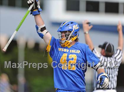 Thumbnail 3 in West Islip vs Syosset (NYSPHSAA Class A Regional Final) photogallery.
